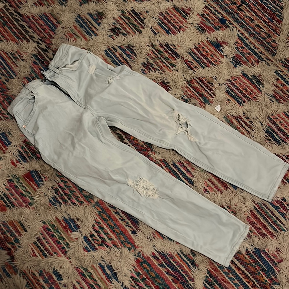 High rise ripped mom Jean